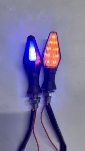 ไฟเลี้ยวแต่ง ไฟเลี้ยว ไฟเลี้ยวมอไซต์ (1คู่) มีไฟหรี่ตั้งหลัง ใส่ได้ทุกรุ่น ทั้งด้านหน้าเเละด้านหลัง