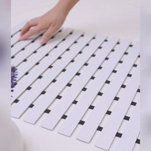 แผ่นกันลื่นห้องน้ํา แผ่นกันลื่นอาบน้ํา แผ่นรองกันลื่น วัสดุPVC กันลื่น กันล้ม ออกแบบตาข่ายระบายน้ำ