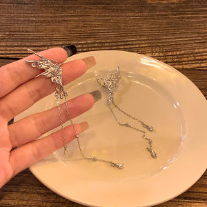 Peach Tea Super Fairy Kawaii Butterfly Hoop Earrings for Women No Piercing Required High-End Fashion Accessories