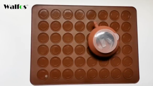 Heat-Resistant Silicone Sheet for Oven – Non-Stick Macaron & Pastry Mold | Easy Clean & Reusable