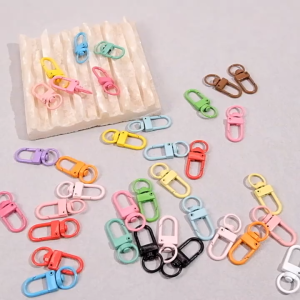 10Pcs Painted Paint Three Part Small Door Buckle Colored Keychain AccessoriesSpring Buckle Hanging Buckle