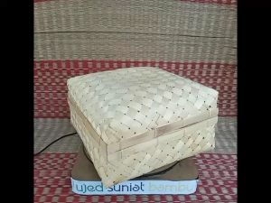besek sokase ukuran 28 x 28 cm