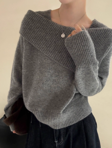 HUOLISI | Soft Knit Sweater Sweet Style Round Neck Stripe