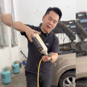 ชุดล้างท่อแอร์ กระบอกล้างระบบแอร์ F11 แบบมีเกจ์วัด พร้อมเกจ์ มีวาล์วลดแรงดัน กระบอกล้างระบบ กระบอกอัดน้ำยา สินค้าพร้อมส่งทั่วไทย