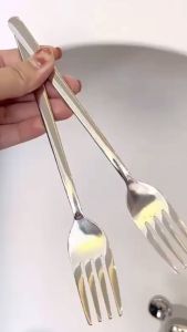 12pcs Spoon and Fork Set Silver Stainless Steel Dinnerware Korean Spoon Food-Grade Spoon Fork Set