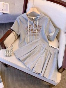 ชุดกีฬาแขนสั้นหลวมๆ สำหรับผู้หญิง ชุดวิ่งฤดูร้อน ชุดสองชิ้น สไตล์เกาหลี ผ้าฝ้าย ลำลอง แฟชั่น วิ่ง ชุดกีฬา