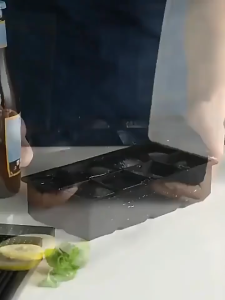 Cetakan es batu silikon kotak Sedang / Cetakan coklat permen jelly puding serbaguna/Cetakan es kotak