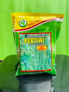 Benih KACANG PANJANG anti virus PERTIWI isi 100gram 500gram dr Benih Pertiwi