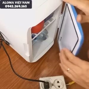 Tủ lạnh mỹ phẩm mini 4 lít Marrycar MR-4L đựng mỹ phẩm làm mát nước uống bảo quản hoa quả thực phẩm - Tủ lạnh mini 2 dây nguồn cho gia đình và ô tô