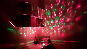 Lampu Tidur Proyektor Aesthetic 360 Rotasi Kristal Mode LED Bulan Bintang