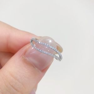 LAZO DIAMOND Double Wave Pavé Diamond Ring in 375/9K White Gold
