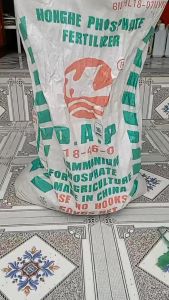 Phân DAP hồng hà 1kg Phân Bón Đa Chất Lượng Cho Cây Trồng Phân Dap Hồng Hà Cho Rau Quả Và Hoa Màu - Lazada