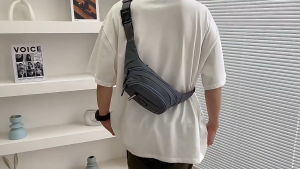 MOUSSON กระเป๋าคาดหน้าท้องกันน้ำทนทาน ใช้สำหรับวิ่ง เดินทาง และใช้ในชีวิตประจำวัน มีช่องใส่มือถือ