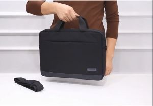 15.6 Universal Large Capacity Ultra-thin Shock-proof And Waterproof Laptop Backpack Tote Bag Laptop Protective Case