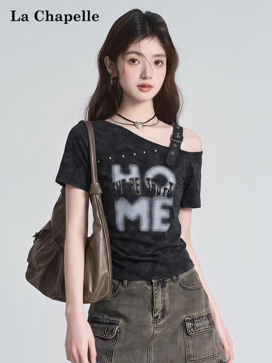 La%20Chapelle%20%7C%20Letter%20Print%20Off-Shoulder%20Slim%20Fit%20Short%20Tee%20-%20Image%205