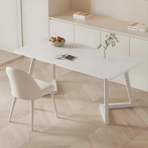 โต๊ะทำงานสไตล์ฝรั่งเศสเรียบง่ายหรูหราสีขาวครีม โต๊ะคอมพิวเตอร์สำหรับบ้านขนาดเล็ก สไตล์นอร์ดิก โต๊ะทำงานแบบมีขอบกลม