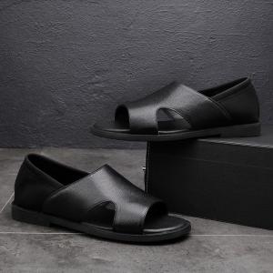 Mens Roman Sandals 2025 New Fashion Outdoor Anti-slip Soft Bottom Beach Shoes INS Trendy Driving Slippers Comfortable Footwear