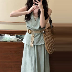 Beach Vacation Beautiful Dress Womens Summer New Super Good Looking High-End Feelings Swing Collar Top Half Skirt Set