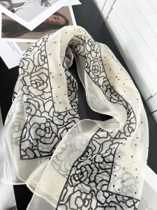Large Polka Dot Camellia Silk Scarf: A Fashionable Decorative Polyester Fiber Rectangular Korean Style Women's Neck Warmer for Spring & Autumn