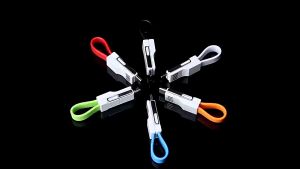 MPHL0131 Gantungan Kabel USB Tipe C Mikro USB 2A 3In1 Gantungan Kunci Mini Magnetik Charger
