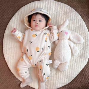 เสื้อผ้าเด็กผ้าขนแกะหนาสำหรับฤดูหนาว ชุดเด็ก ชุดกันหนาวแบบสวมหัว แขนยาว ผ้าฝ้ายผสม 95% เสื้อผ้าเด็กชายและเด็กหญิง เสื้อผ้าเด็ก