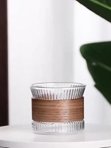 Ly Thủy Tinh Nhỏ Xinh Dung Tích Nhỏ Có Vỏ Gỗ Chất Liệu Thủy Tinh Borosilicate Cao Cấp Kiểu Dáng Nhật Bản Hình Tròn Dùng Trong Gia Đình