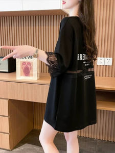 เสื้อยืดคอกลมแขนสั้นผ้าฝ้ายแท้สไตล์ยุโรปสำหรับผู้หญิง ทรงหลวม ขนาดใหญ่ ลายลูกไม้ ด้านหลังเปิด แฟชั่นฤดูร้อน