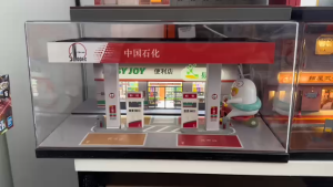 Mô hình Diorama sa bàn trạm xăng Sinopec kích thước lớn 1:64 trưng bày xe mô hình
