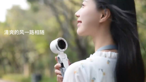 [SG Ready Stock] 5 Wind Speed Mini Handheld Fan Portable Fan Foldable Fan Digital Display 6000 mAh Battery USB Charging