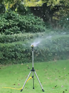 READY 2 PCS SPRINKLER ALAT SIRAM TANAMAN PETANI 360° OTOMATIS Spray Nozzle Air Irigasi Taman kebun