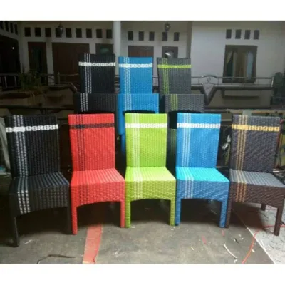 KURSI MEJA MAKAN ROTAN SINTETIS