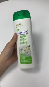 Hazeline sữa tắm gạo hoa Bưởi chai 350g