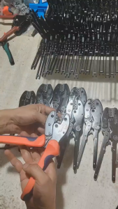 Kìm bấm cos MC4 LY-2546B dụng cụ lắp đặt điện năng lượng mặt trời