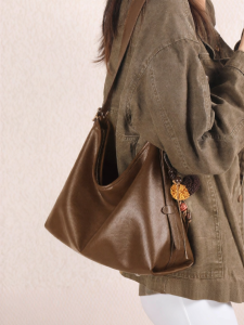 Somay | Versatile Commuter Hobo Bag