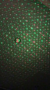 เครื่องฉายไฟเวที แสงเลเซอร์ ไฟดิสโก้ ไฟปาร์ตี้ ไฟเลเซอร์ดิสโก้แบบจุด เป็นเลเซอร์ พกพาสะดวกน้ำหนักเบา ใช้ไฟบ้านหรือรถยนต์ได้