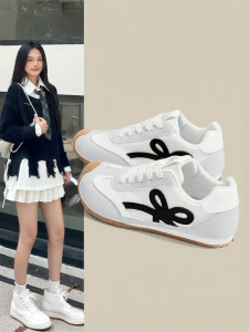 Warrior | Retro Skewed Head Best Selling Casual Sneakers