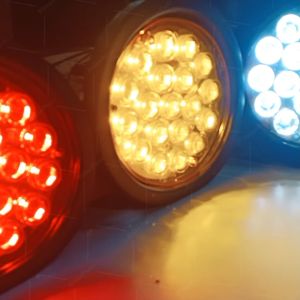 ไฟท้ายกลม 1ชิ้น 12Vและ24V LED สำหรับแป้นไฟท้าย ขอบยาง ไฟสัญญาณรถบรรทุก ไฟเลี้ยว ไฟเบรค ไฟหรี่ ไฟถอย (Roundblock)