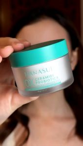 Hanasui Ceramide Probiotics Moisturizer Gel 30gr