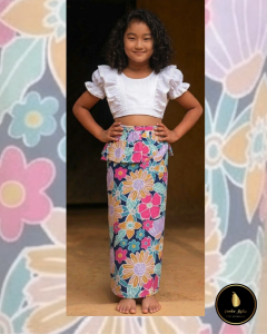 Flower Printed and white puff sleevesTraditional Lama Saree for small girls 2026 -L