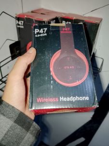 Wireless Headphone P47 5.0 EDR Warna Merah dari Produk Ini dengan Spesifikasi Wireless Headphone Bluetooth Earphone Headset Bass Handsfree