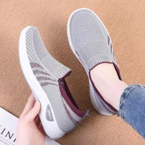New Women Summer Comfort Low Cut Flat Casual Walking Shoes Korean Fashion Breathable Slip On Rubber Shoes For Women On Sale