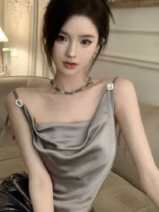 Chic Strap Vest Womens Summer New Style Swinging Collar Pleated Design Unique Mini Top Trendy Spicy Girl Elegant Folded Hem