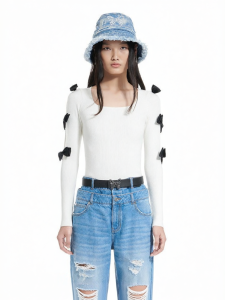 Slim Fit Butterfly Print Knit Top