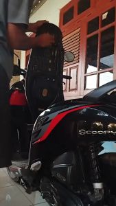 Pembersih Body Motor & Mobil Masfe Cairan Pengkilap Body Kendaraan 250ml