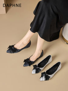 Daphne | French Polka Dot Pointed Flats Internal Elevation Single Shoes