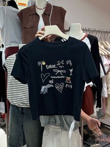 เสื้อยืดแขนสั้นพิมพ์ลายผีเสื้อสไตล์การเดินทางสําหรับผู้หญิงรุ่นฤดูร้อนยอดนิยมจากตลาดขายส่งกวางโจว