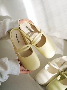 Giant soft and comfortable new French-style rounded toe half slippers for women suitable for outdoor wear 2025 new spring and summer soft flat shoes for pregnant women.