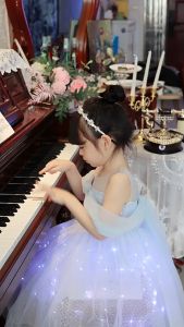 Đầm công chúa xanh trễ vai cho bé Đầm phát sáng cho bé gái Váy Lọ Lem cổ tích lộng lẫy đèn đom đóm Halloween