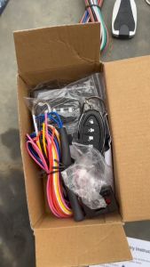 Khiển cửa xe ô tô 12v 24v phổ biến hàng cao cấp dễ sử dụng lắp đặt