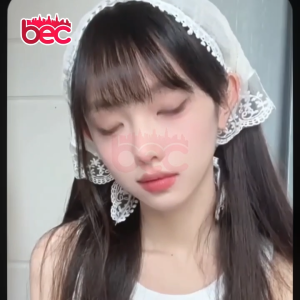 Bando Korea Raw Lace Scarf – Tampil Manis & Elegan dengan Sentuhan Korean Style